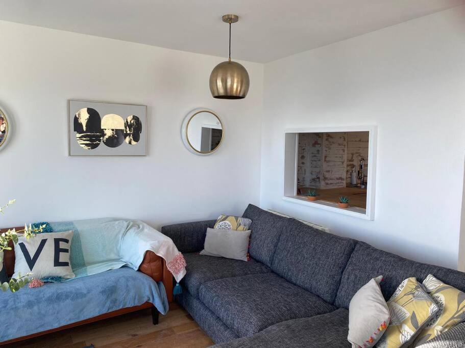Central Sea View Maisonette 哈斯丁 外观 照片